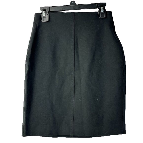 H&M Dresses & Skirts - Black A Line Mini Skirt Women XS Stretch Pull On Minimalist